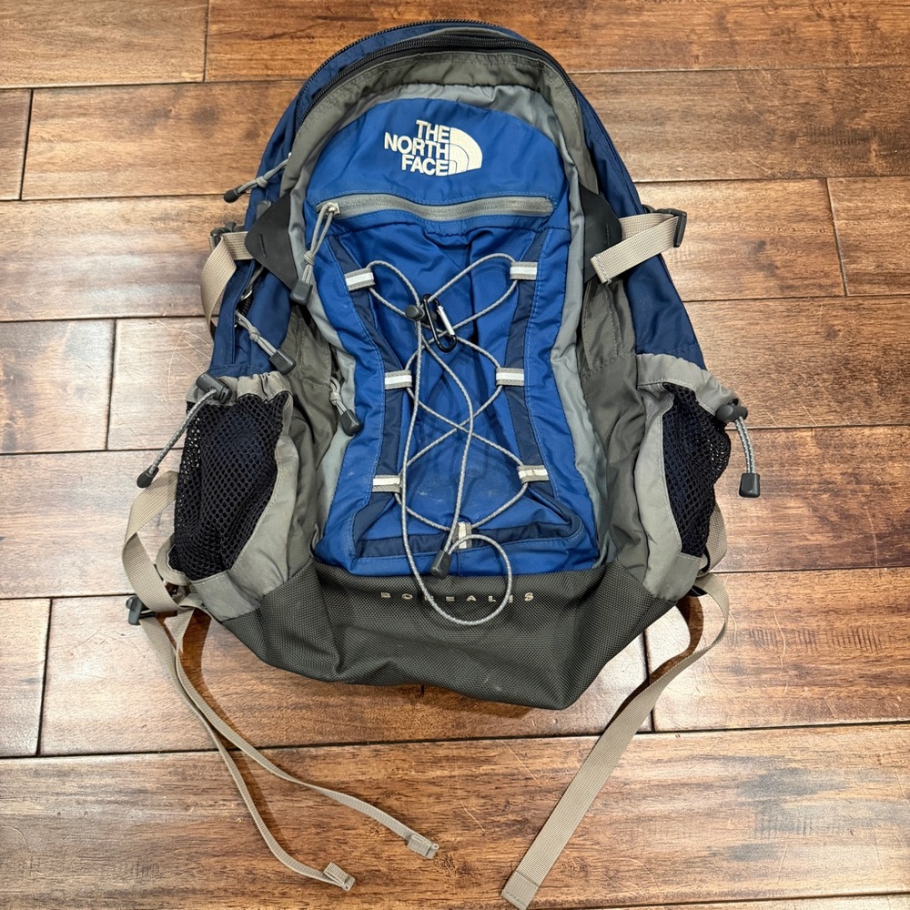 The North Face Borealis Laptop Or Hiking Day Backpack Blue/grey 18 X 14
